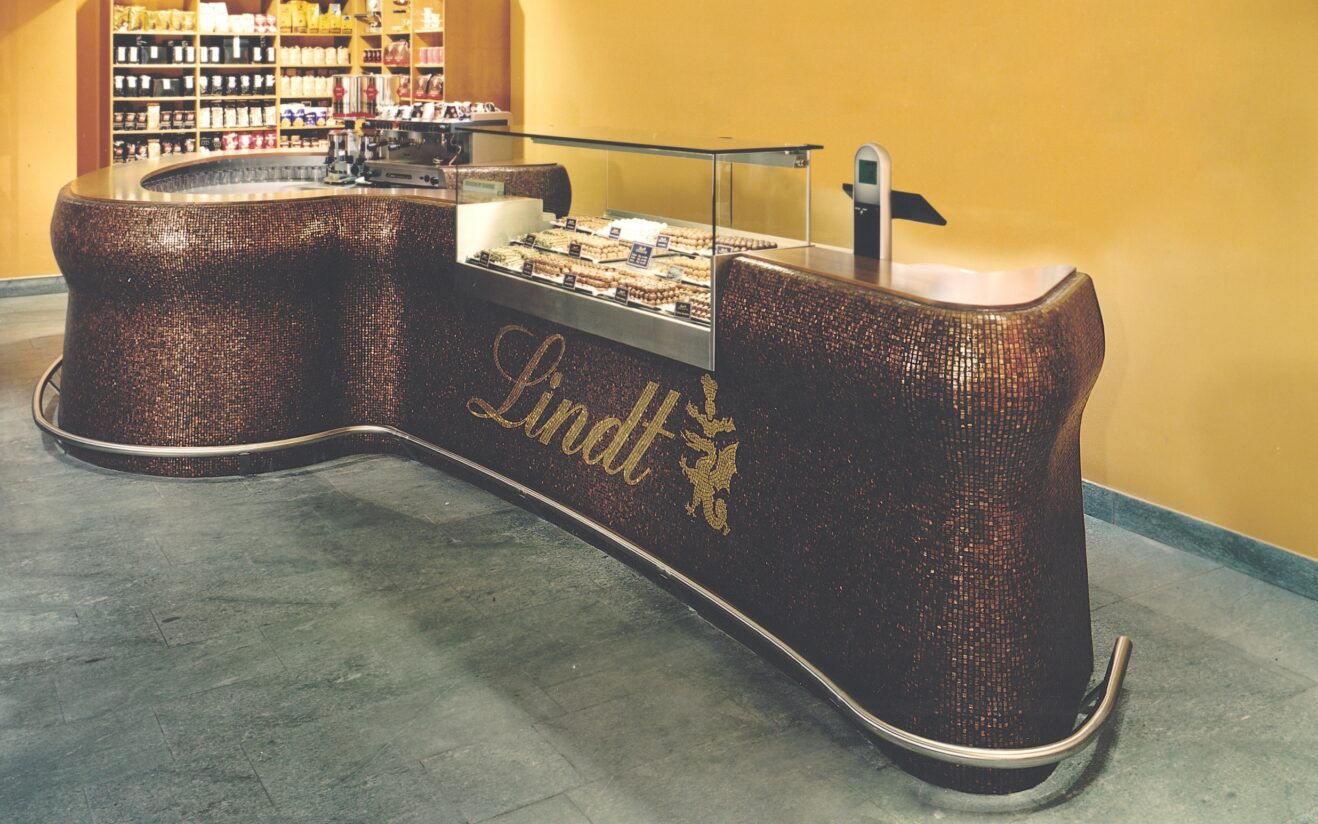 Verkaufsvitrine Lindt